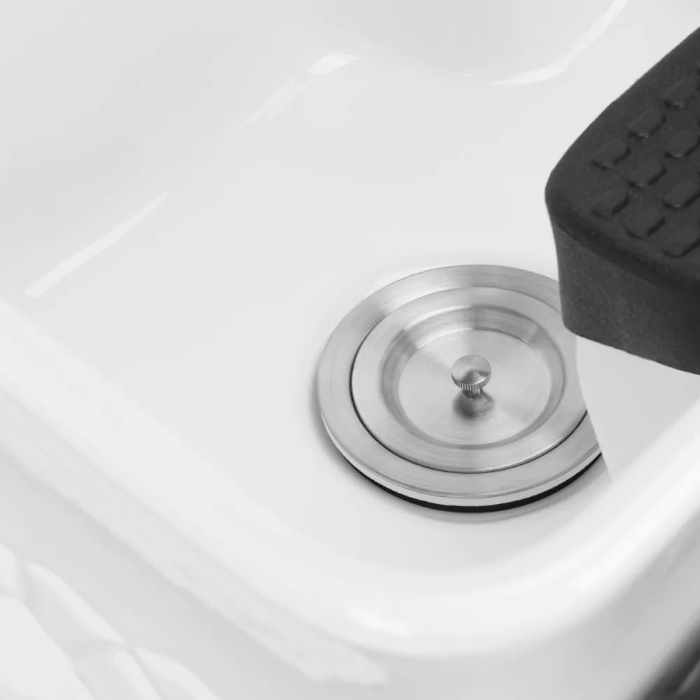 Gabianno shampoo unit with foot care station